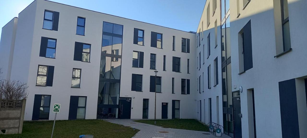 Przystanek Opole - MIKROAPARTAMENTY - B&B Opole