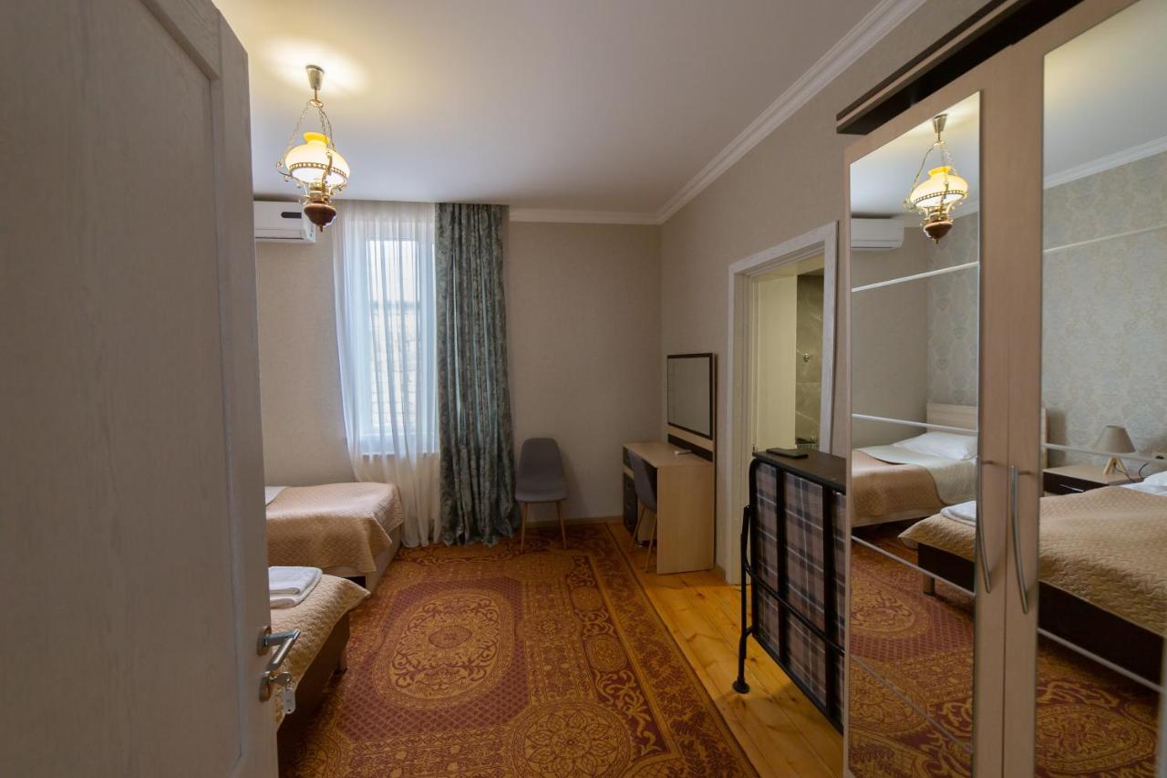 Habitación Doble con cama supletoria 
