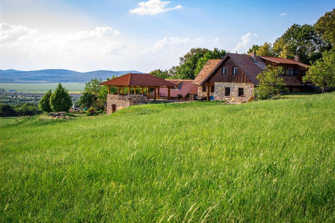 Takács tanya Nemesvámos - B&B