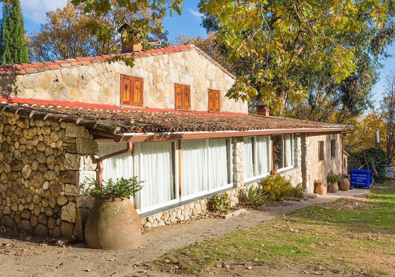 El Corralon - Bed and Breakfast