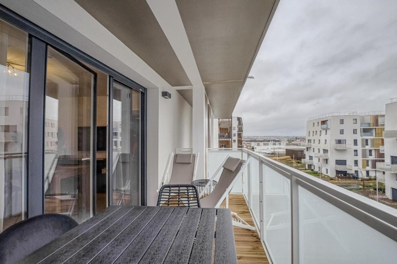 Voltaire - B&B