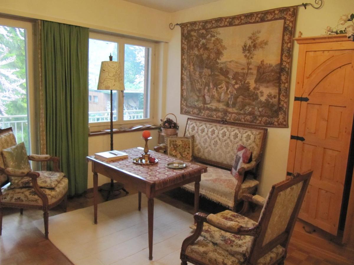 Chambre Lits Jumeaux avec Salle de Bains Privative Séparée