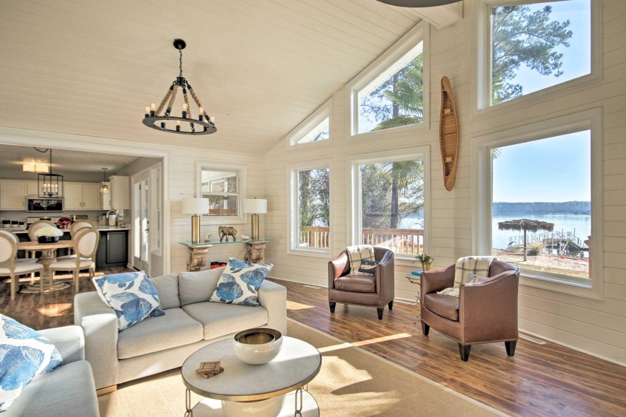 Waterfront Retreat with Dock and Deck on Lake Murray! - Ferienwohnung