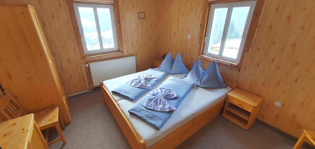 Doppelzimmer mit Zustellbett