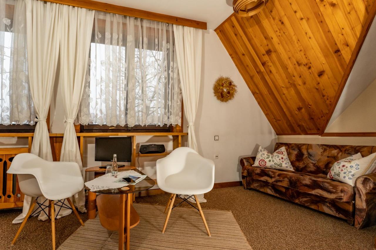 Habitación Doble con vistas al jardín