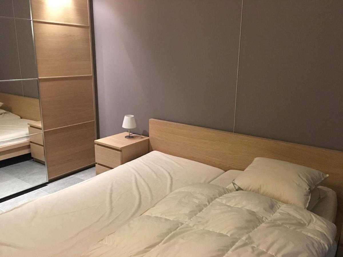 Gelijkvloers zeezicht appartement Sterckx - Bed and Breakfast