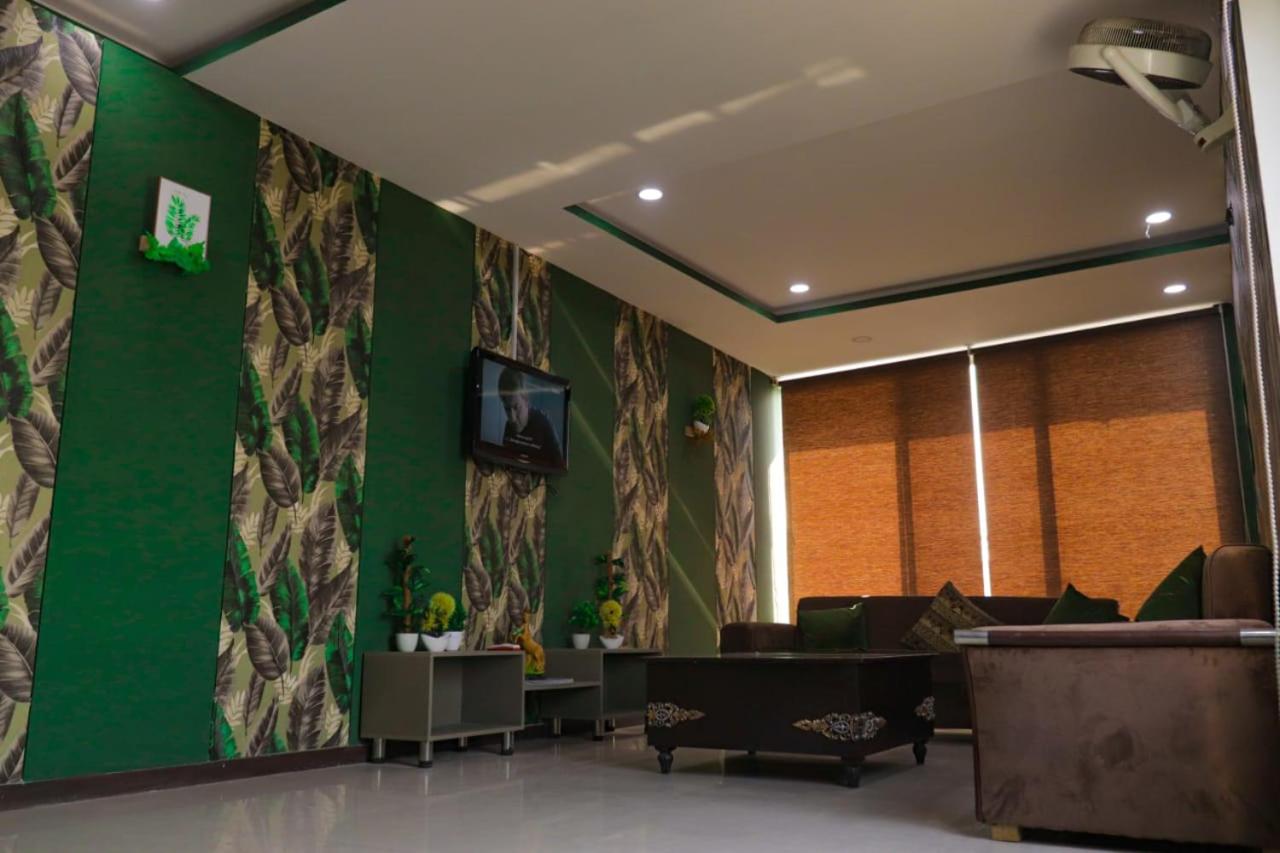 B&B Lahore - Greenland 2 Bedroom Apartment - Bed and Breakfast Lahore