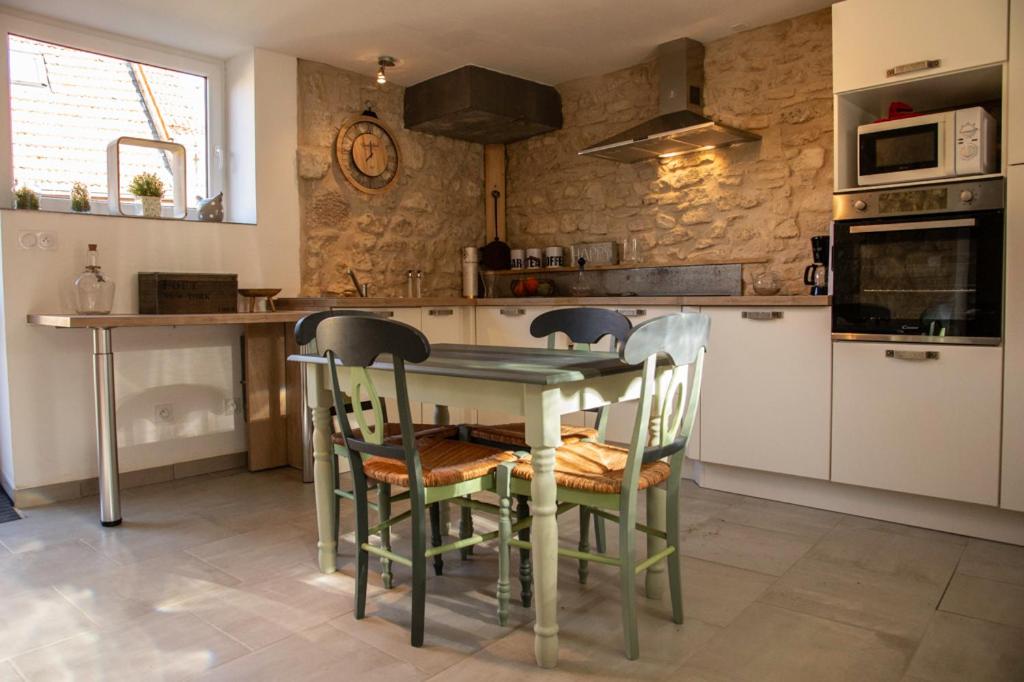 B&B Courville - Le Petit Logis - Bed and Breakfast Courville