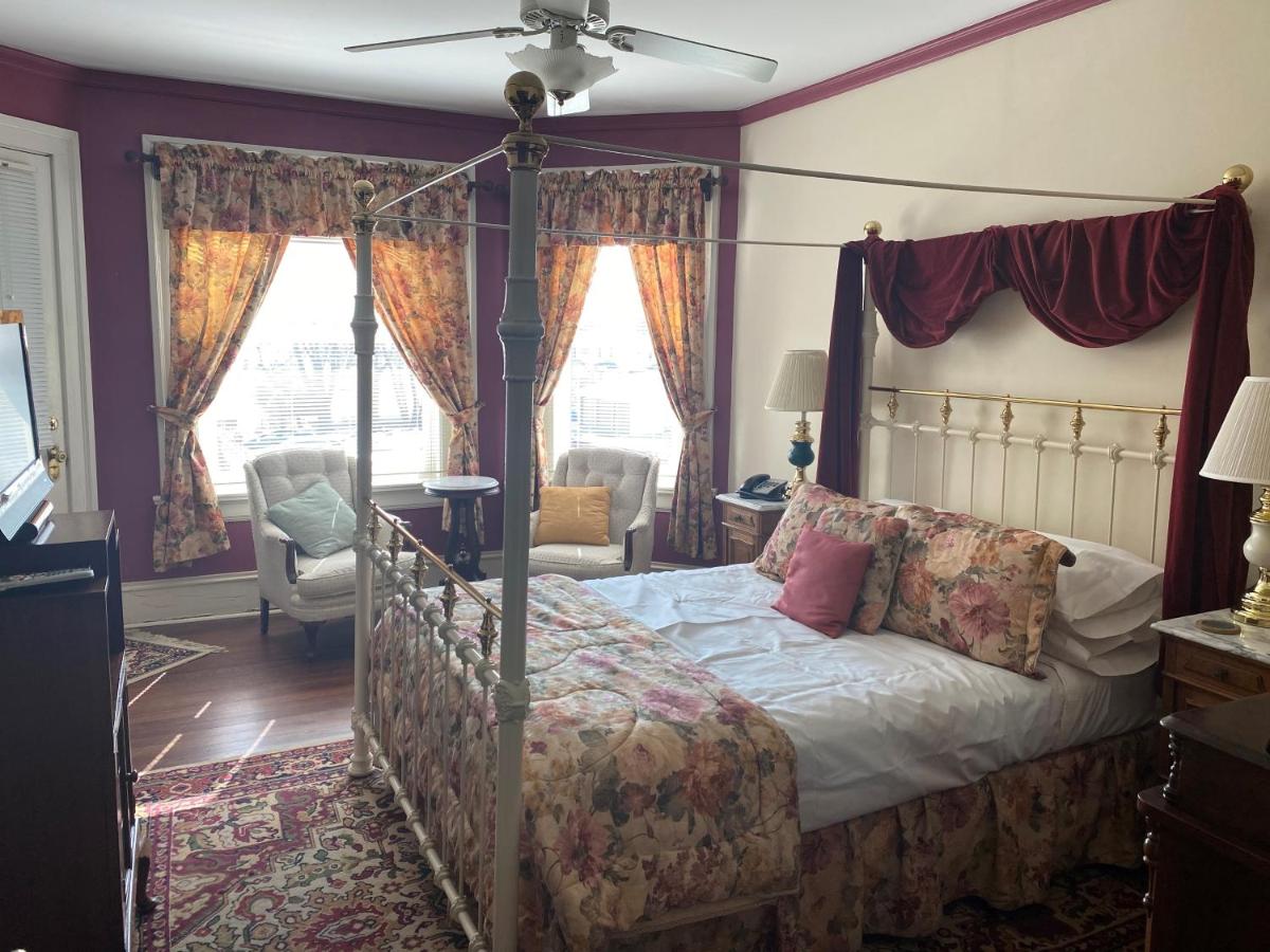 Double Room with Spa Bath