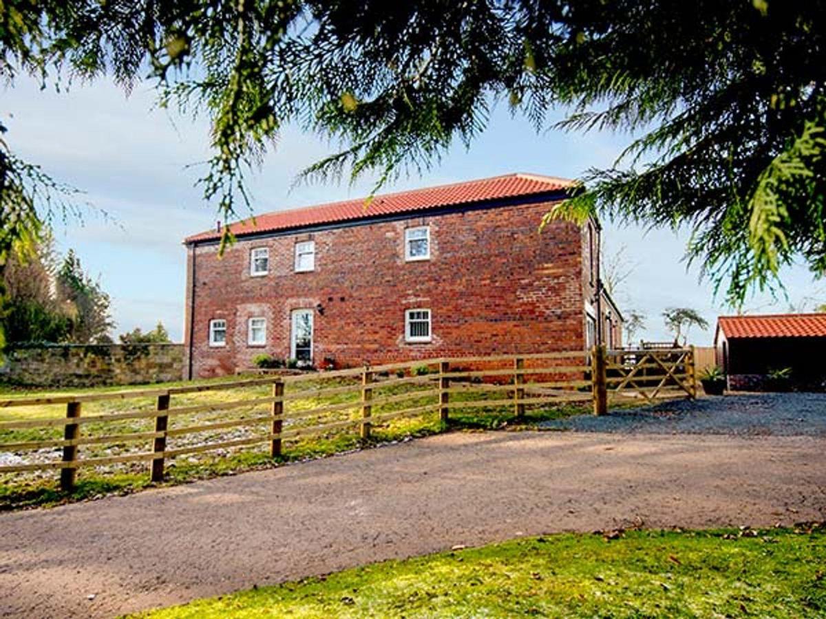 B&B Middlesbrough - Beechwood Cottage - Bed and Breakfast Middlesbrough