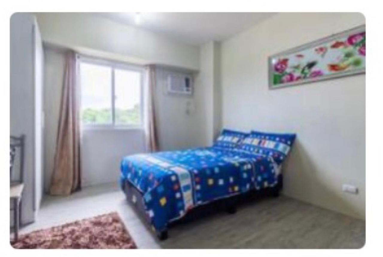 B&B Mangangpico - Staycation condo with pool near SM Tungko, Bulacan - Bed and Breakfast Mangangpico