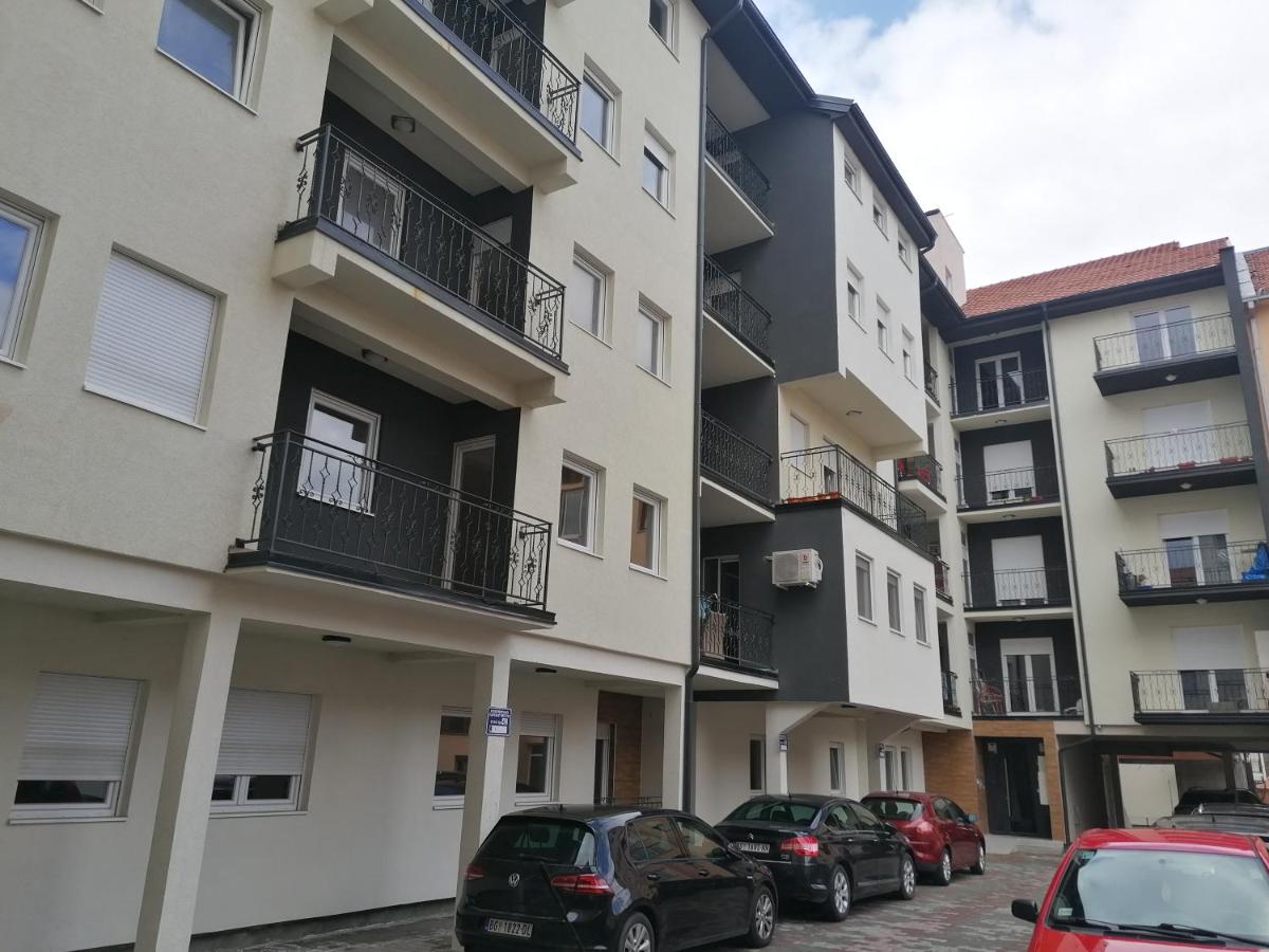 Nenadovic Apartman - Ferienwohnung