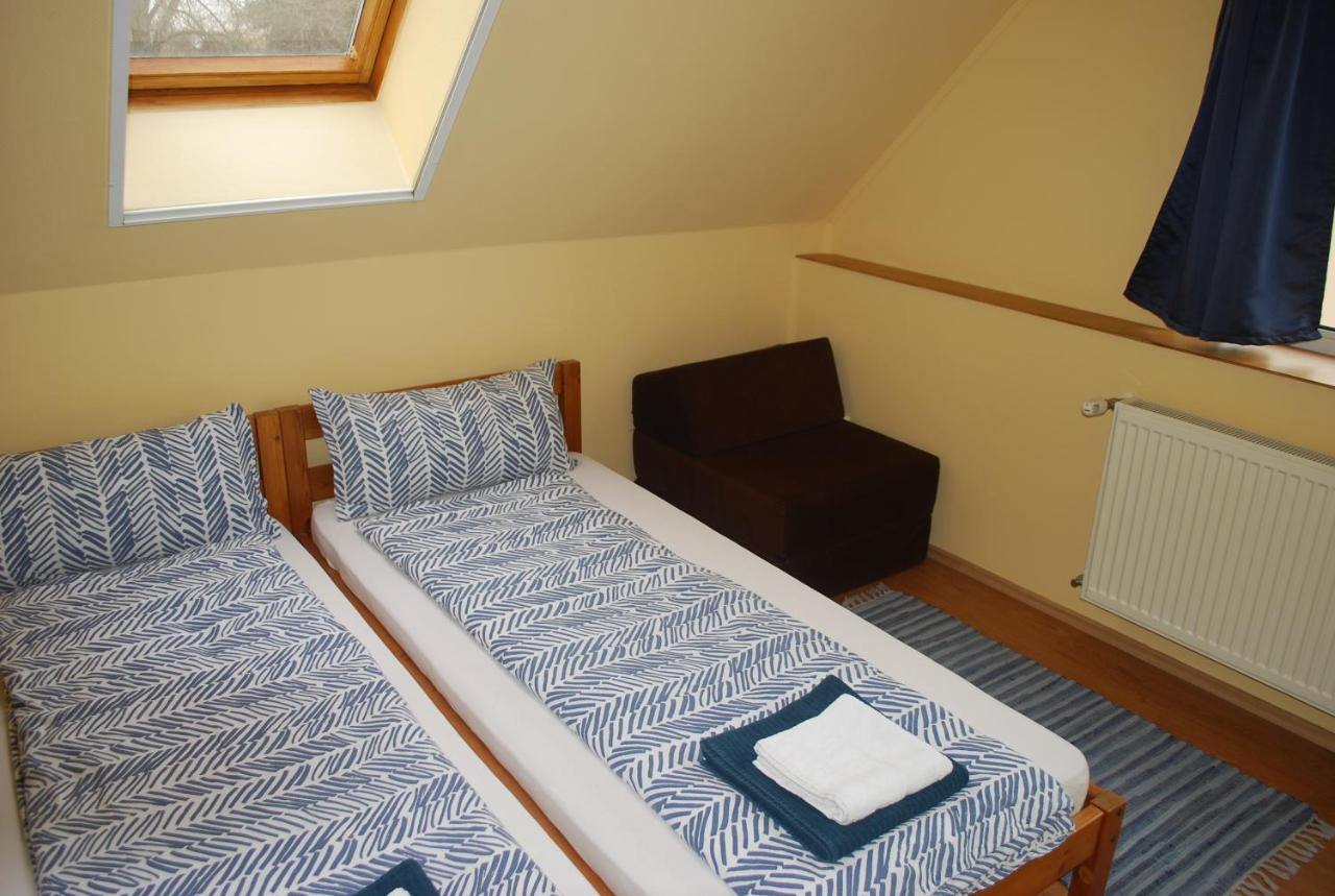 Chambre Lits Jumeaux avec Salle de Bains Privative Séparée