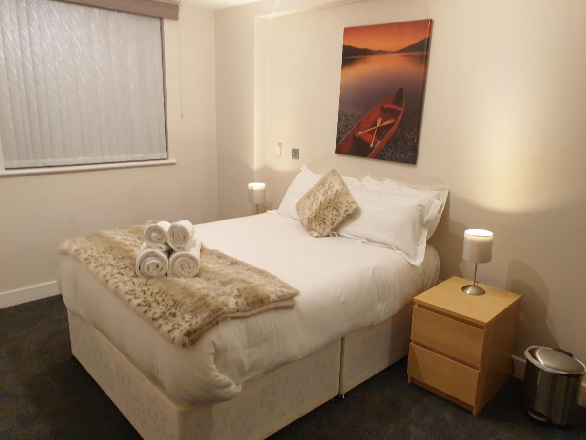 B&B Birmingham - Birmingham Garnet, 3 bedroom Apartment - Bed and Breakfast Birmingham