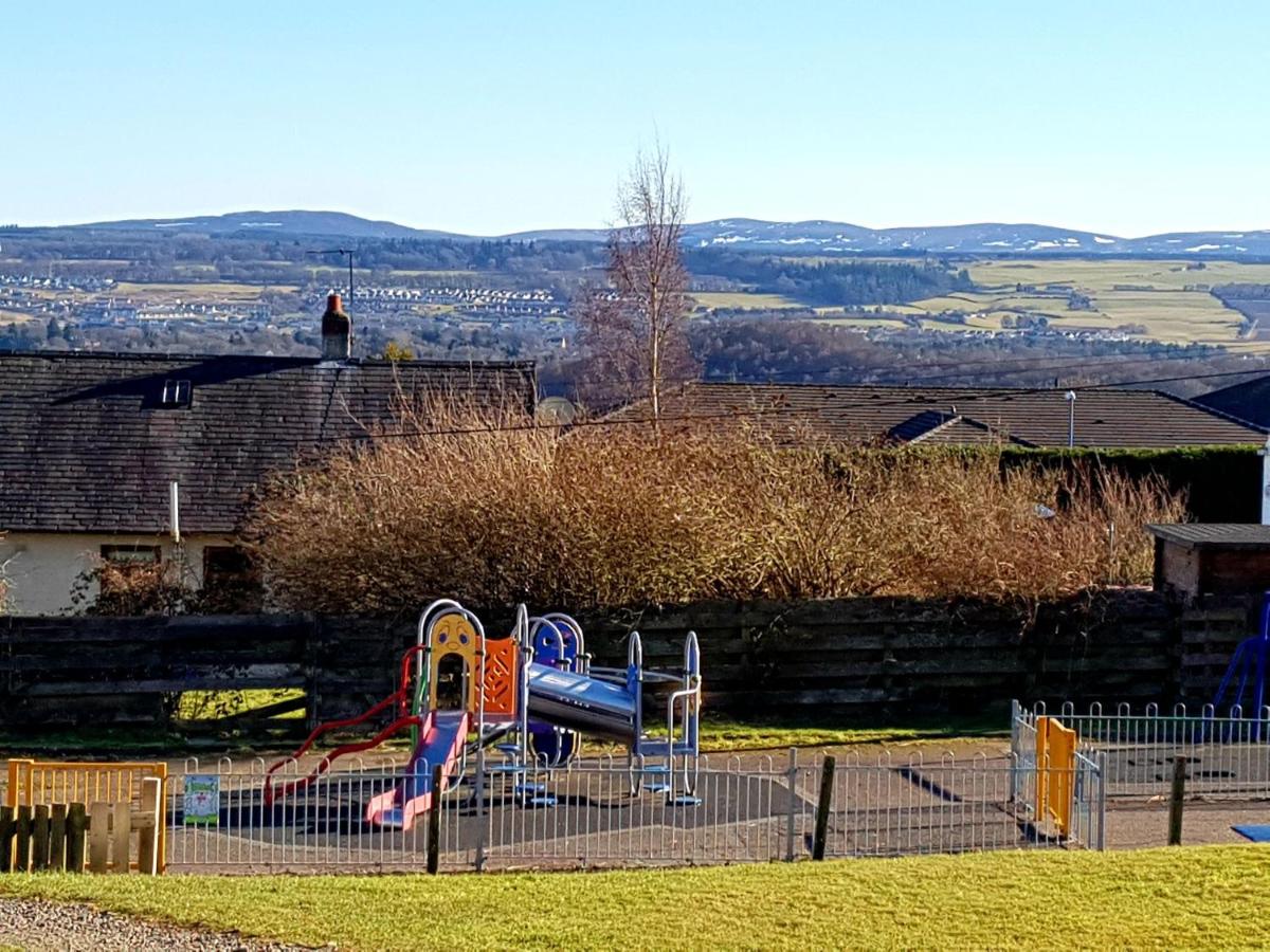 Hill View 2 bedroom free parking - B&B Inverness