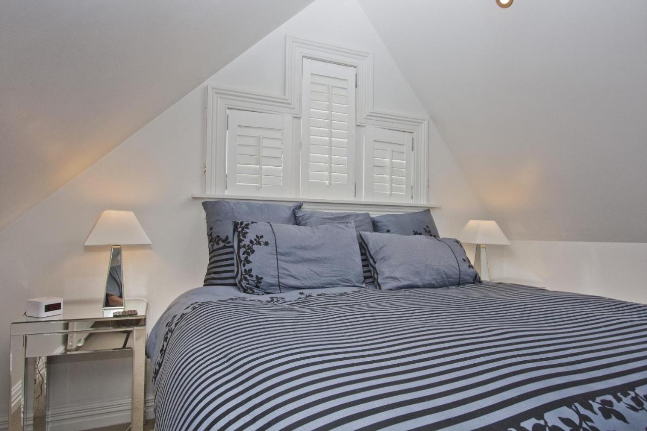 Tweepersoonskamer met 1 of 2 Bedden - Zolder