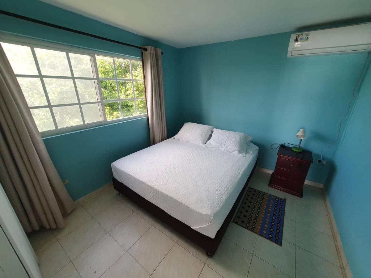 Apartamento con balcón