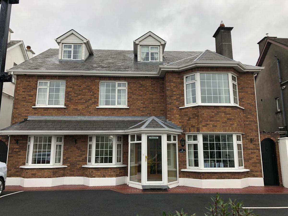 Petra House B&B - B&B Galway