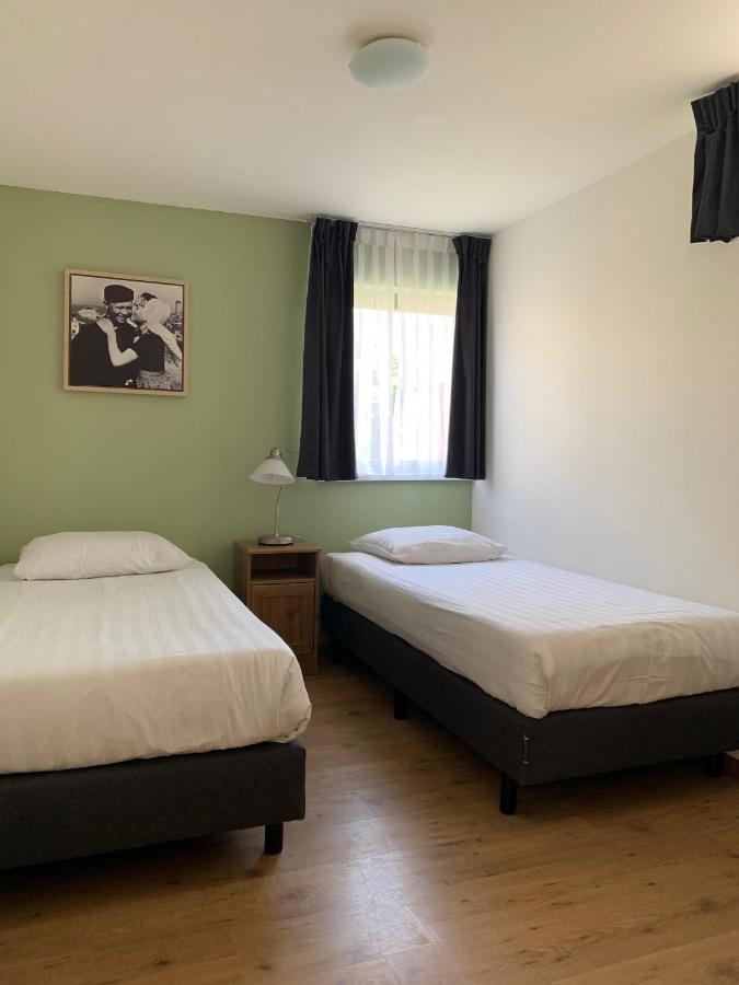 Two-Bedroom Apartment Ewout van dischoekstraat 7 ground floor