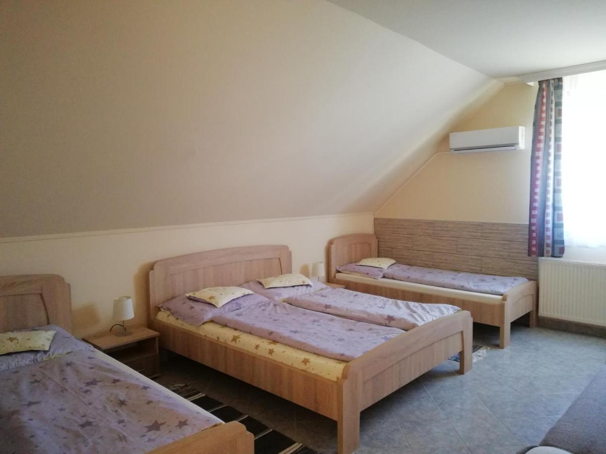 Großes Apartment mit 1 Schlafzimmer