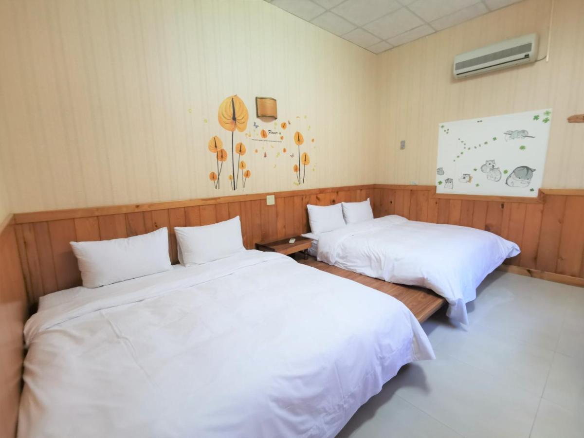 Deluxe Family Suite