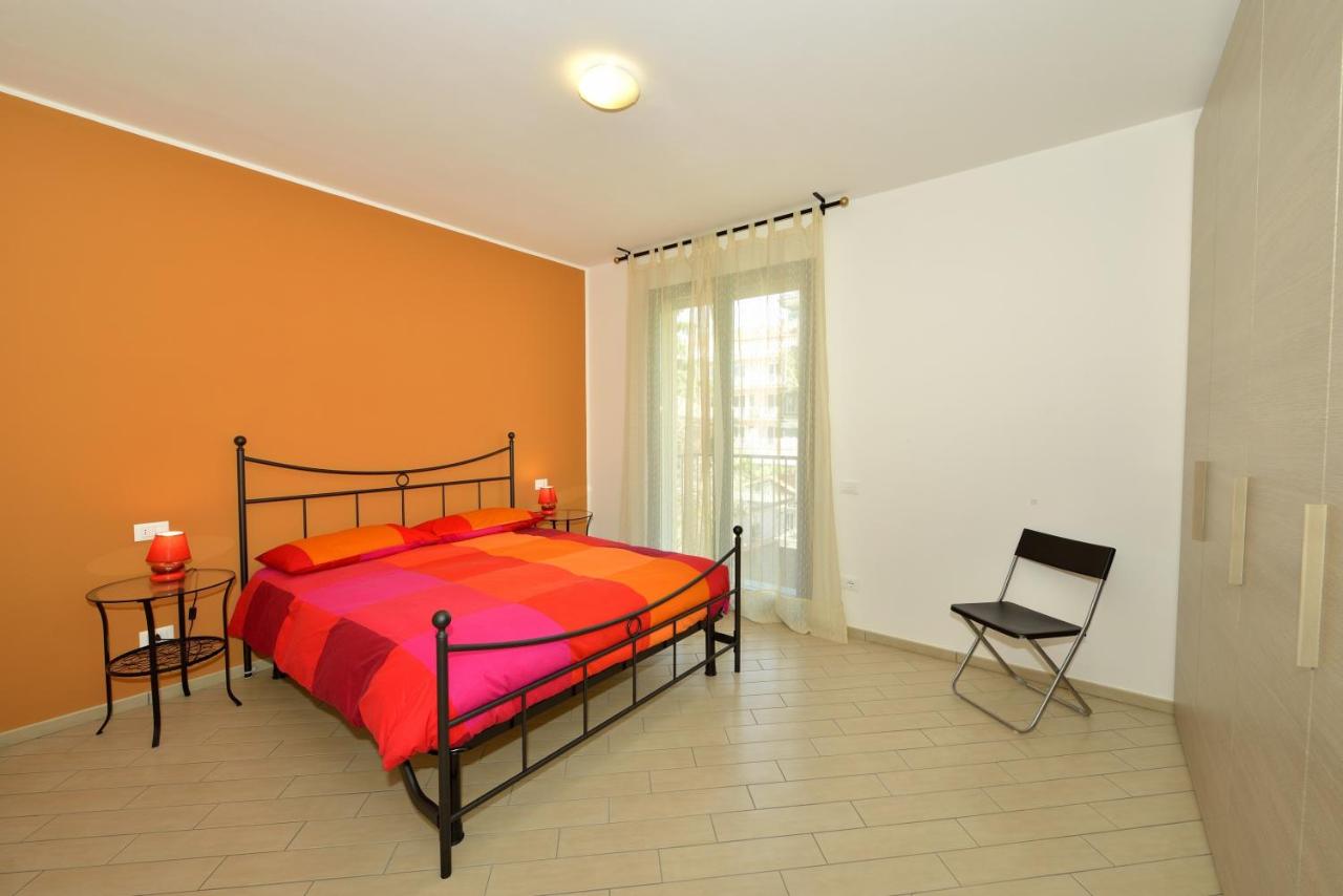 Apartment with Balcony 4