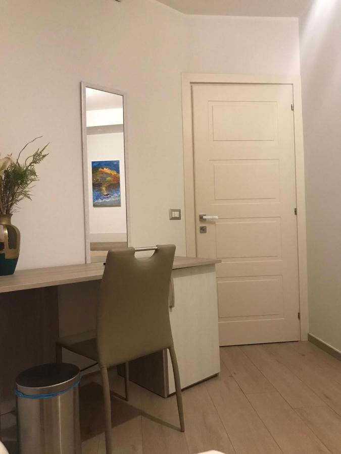 Double or Twin Room with Shower
