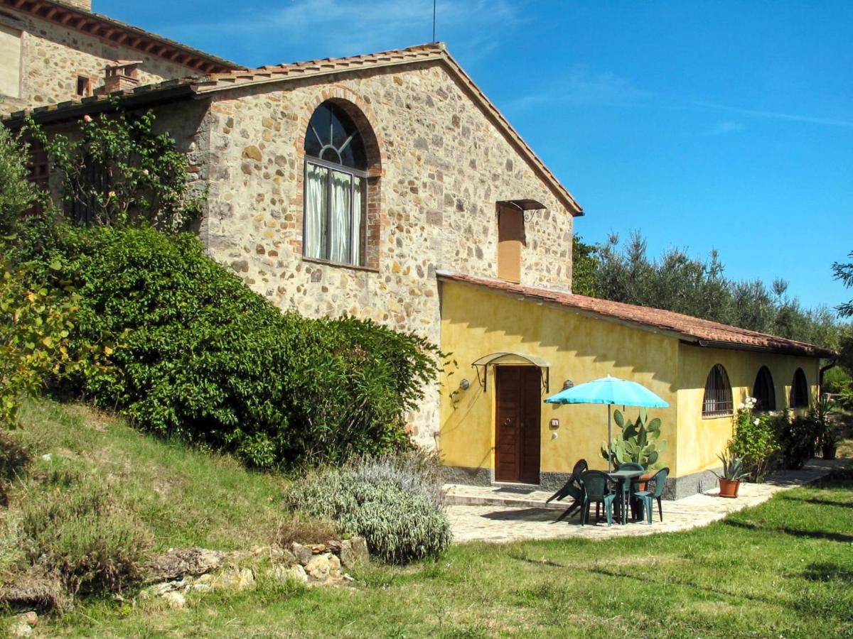 B&B Poggibonsi - Holiday Home Podere San Raffaele - Cinzia by Interhome - Bed and Breakfast Poggibonsi