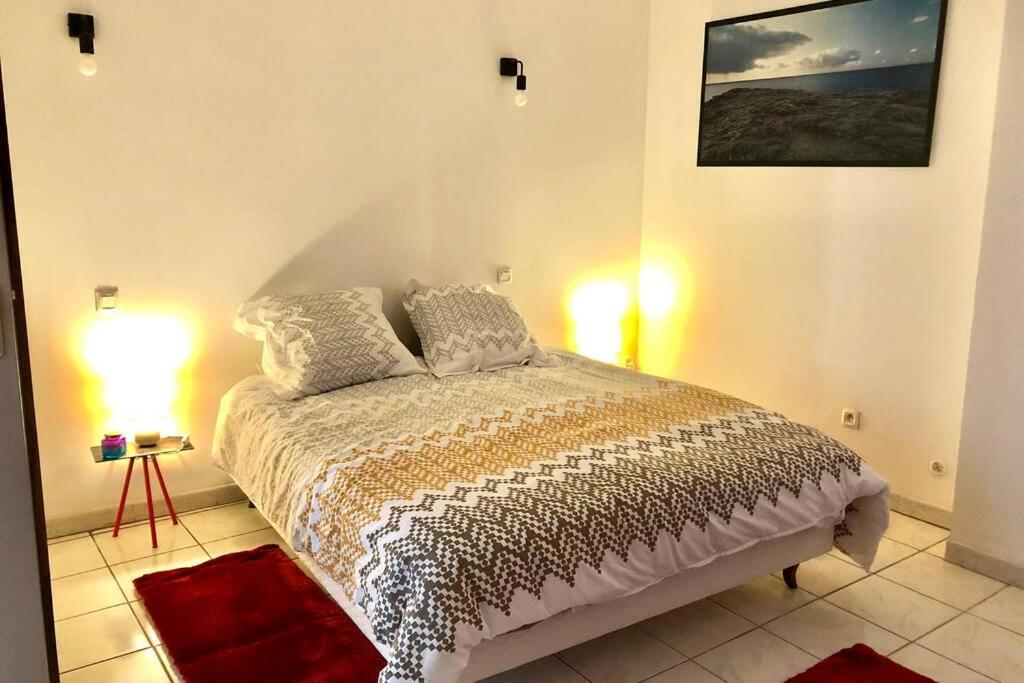 Appart proche gare + Parking , Impasse tranquille - B&B