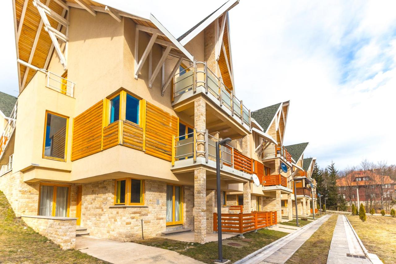 Apartman Maria - Krila Zlatibora - B&B