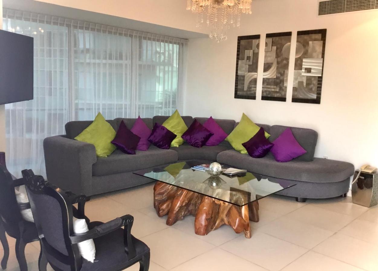 Appartement - Vue sur Piscine 