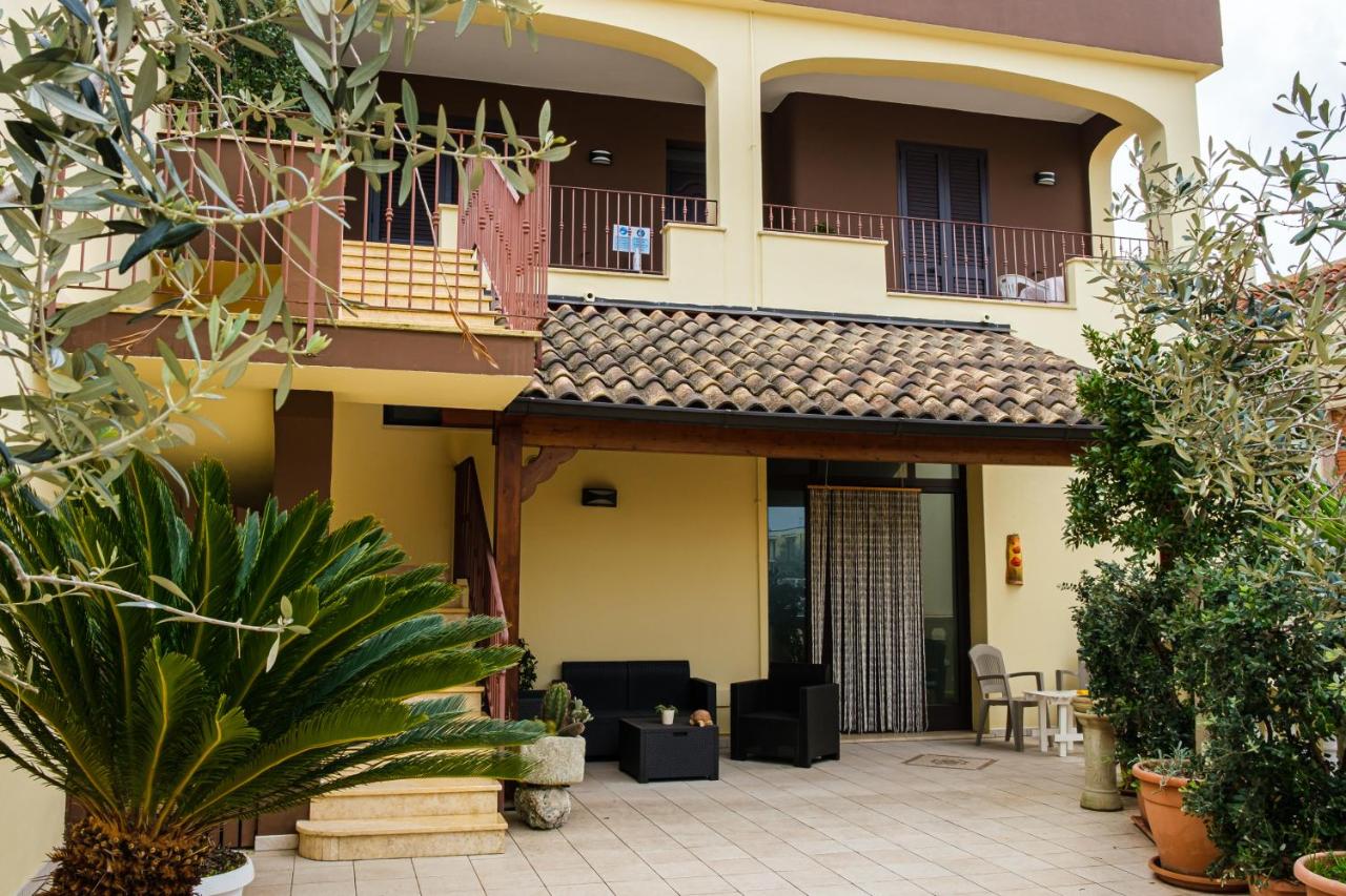 Olimpo B&B - Ferienwohnung