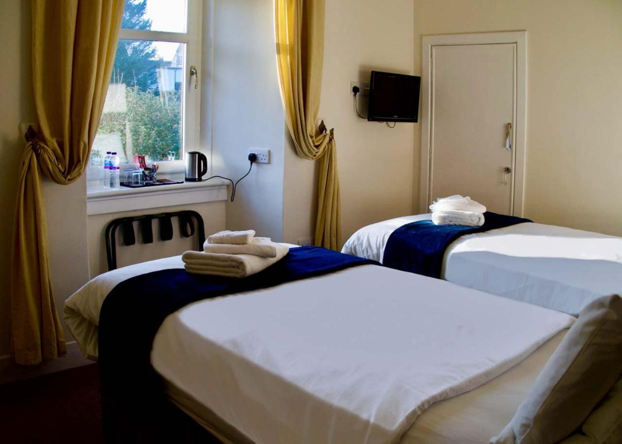 Small Twin Room
