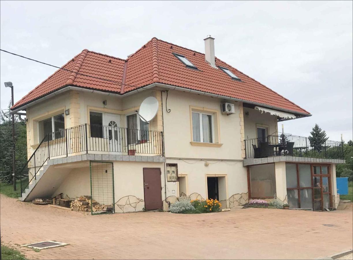 Holiday home in Balatonalmadi 38980 - B&B