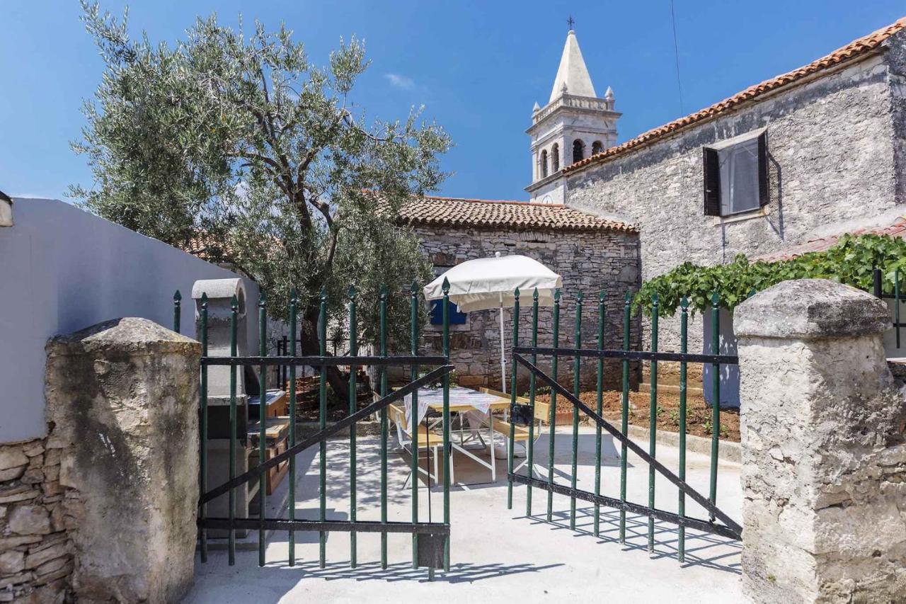 Holiday home in Liznjan - Istrien 35258 - Bed and Breakfast Ližnjan