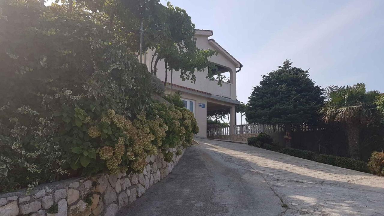 Apartment in Lopar/Insel Rab 17757 - B&B
