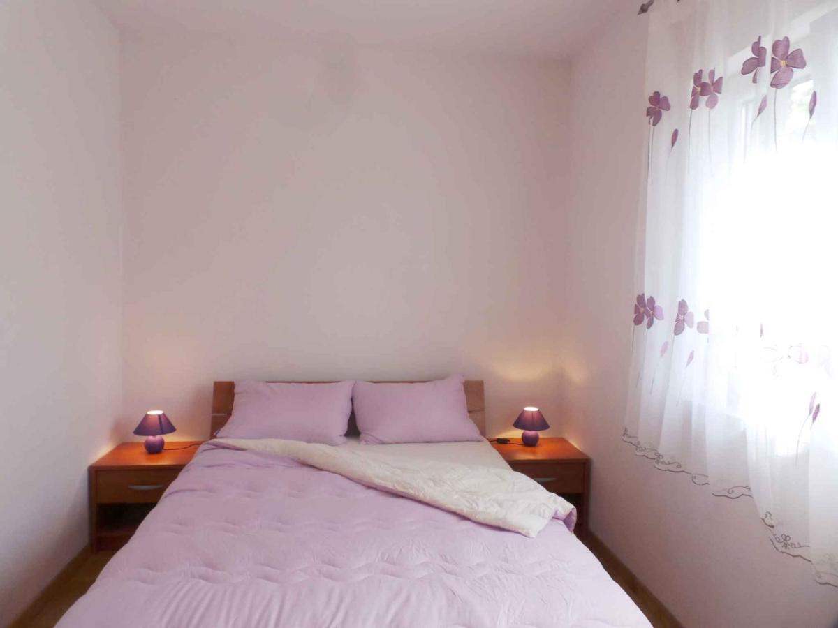Holiday Home 1