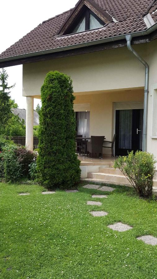 Apartment in Siofok - Balaton 19737 - Chambres d’hôtes Siófok