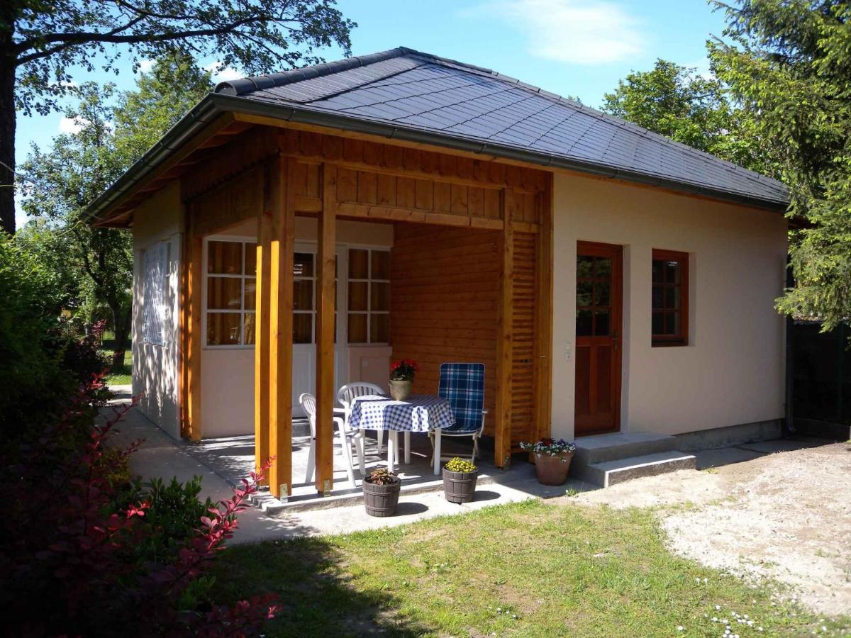 B&B Balatonfenyves - Holiday home in Balatonfenyves 18357 - Bed and Breakfast Balatonfenyves