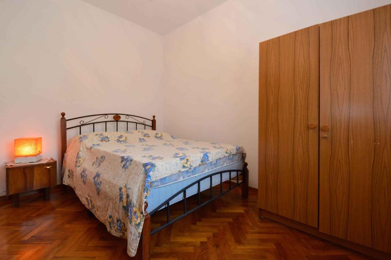 Apartment 1
