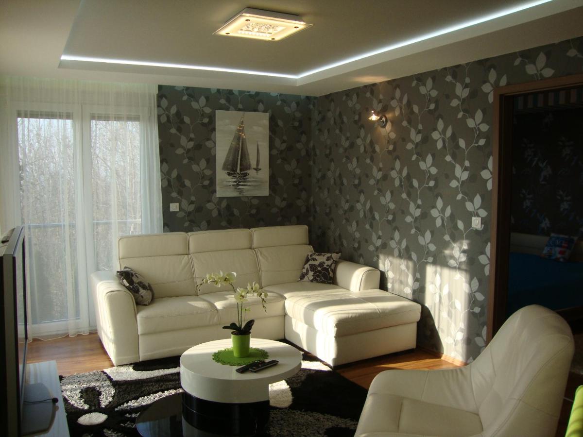 B&B Siófok - Viola Harmony Apartman - Bed and Breakfast Siófok