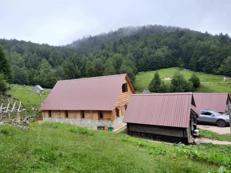 Dulović - KATUN POTOCI - B&B