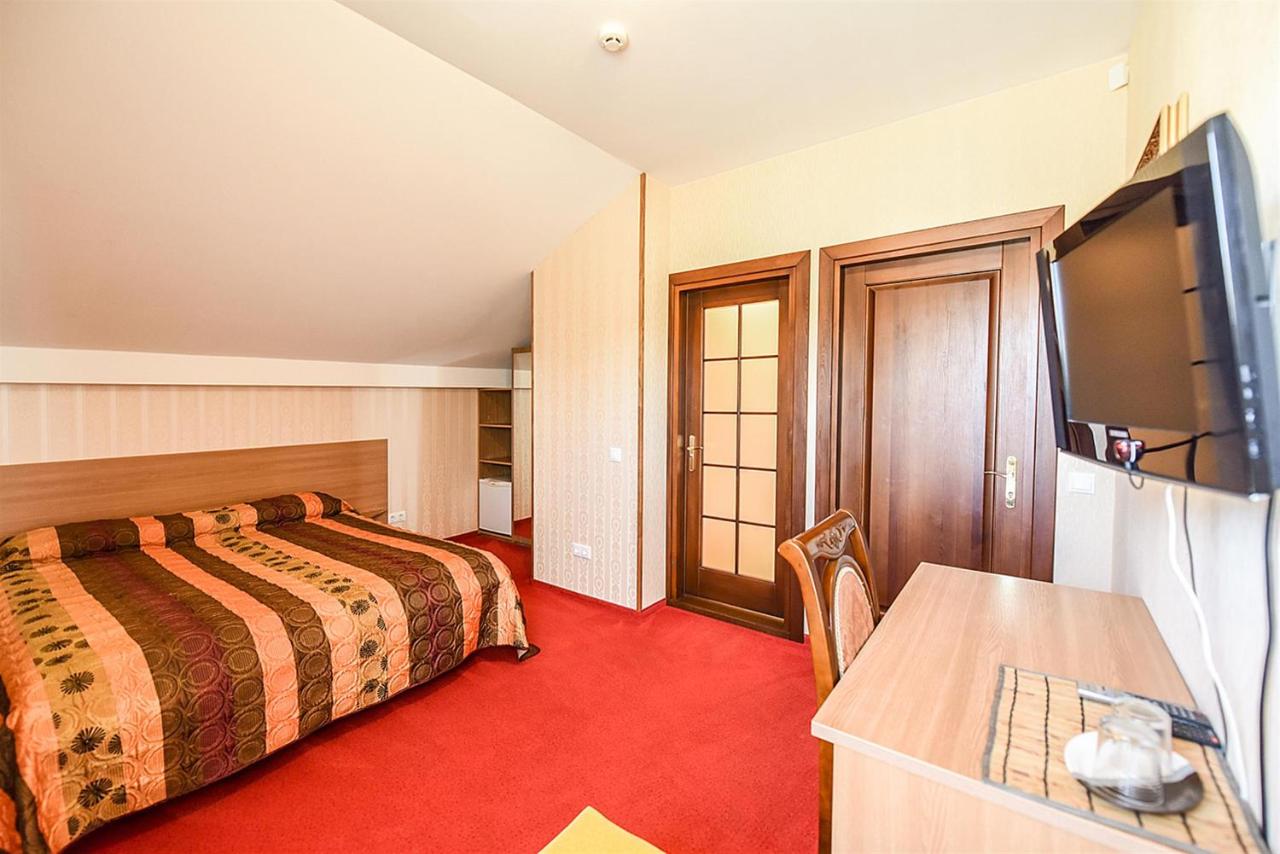 Dreibettzimmer