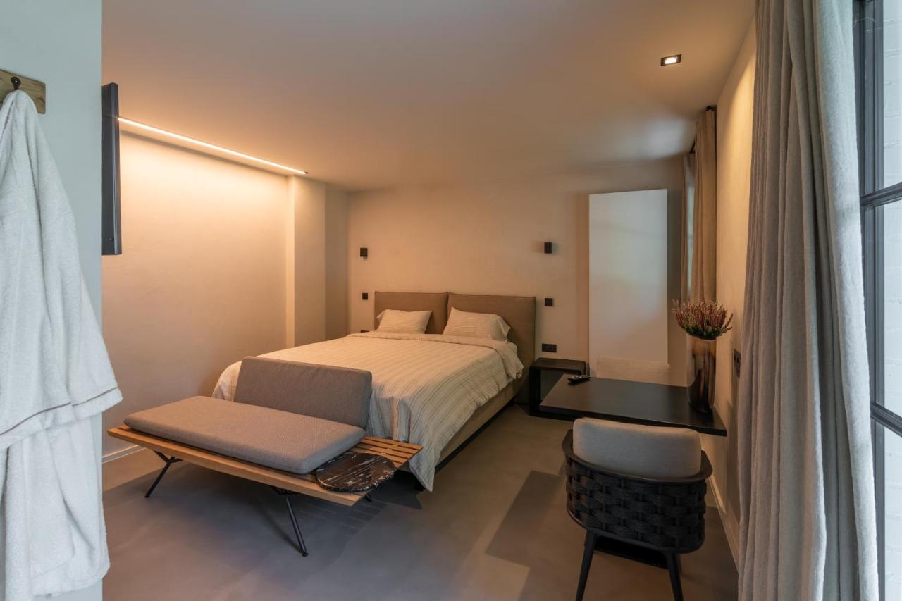 Deluxe Zimmer mit Kingsize-Bett