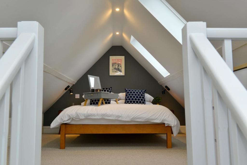 B&B Huntingdon - Nest House Super cosy one bedroom detached lodge center Huntingdon - Bed and Breakfast Huntingdon