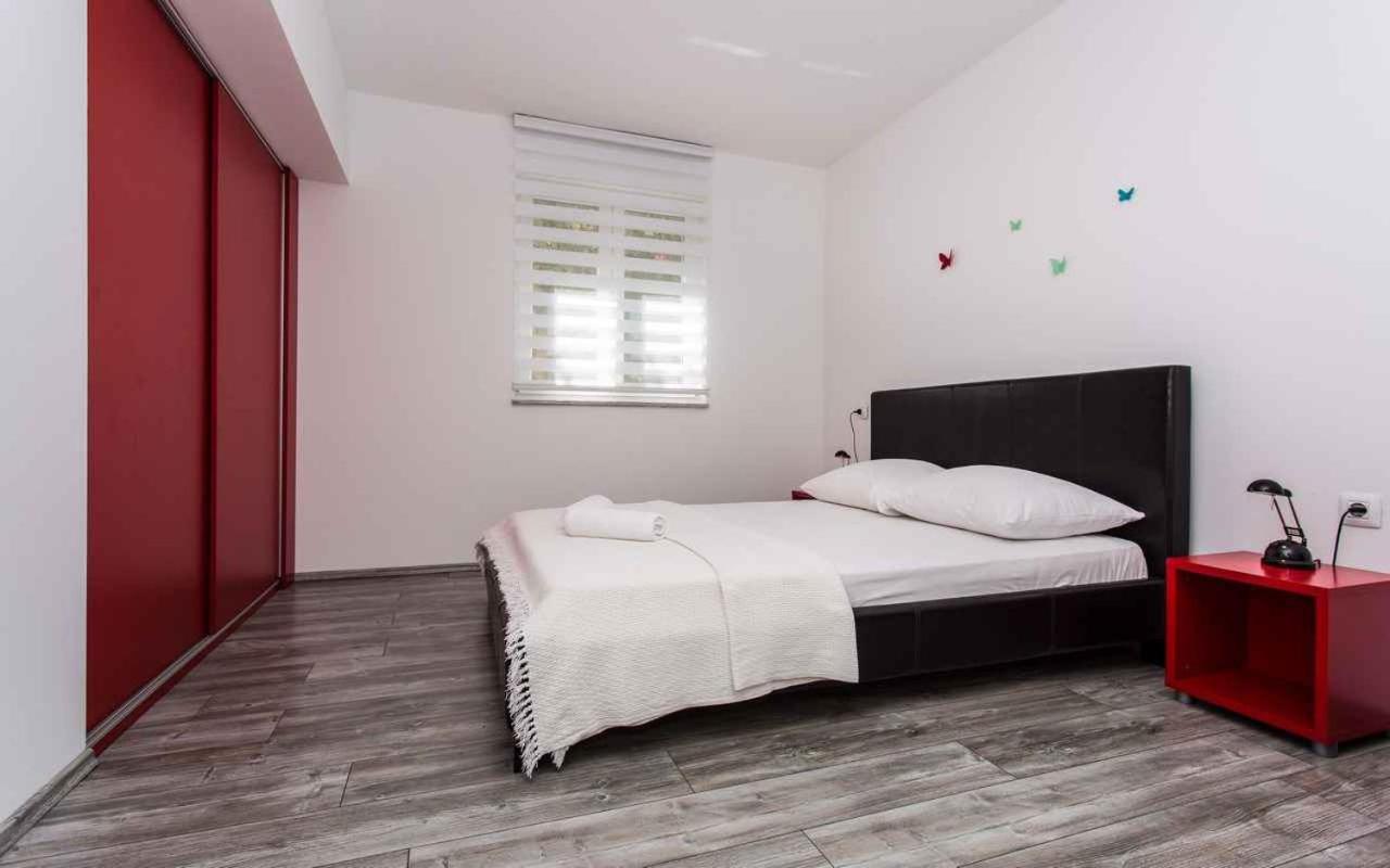 Apartment 1