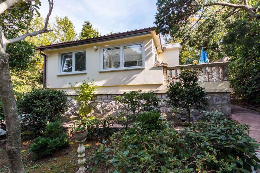 Apartments in Kraljevica 33251 - B&B Porto Re