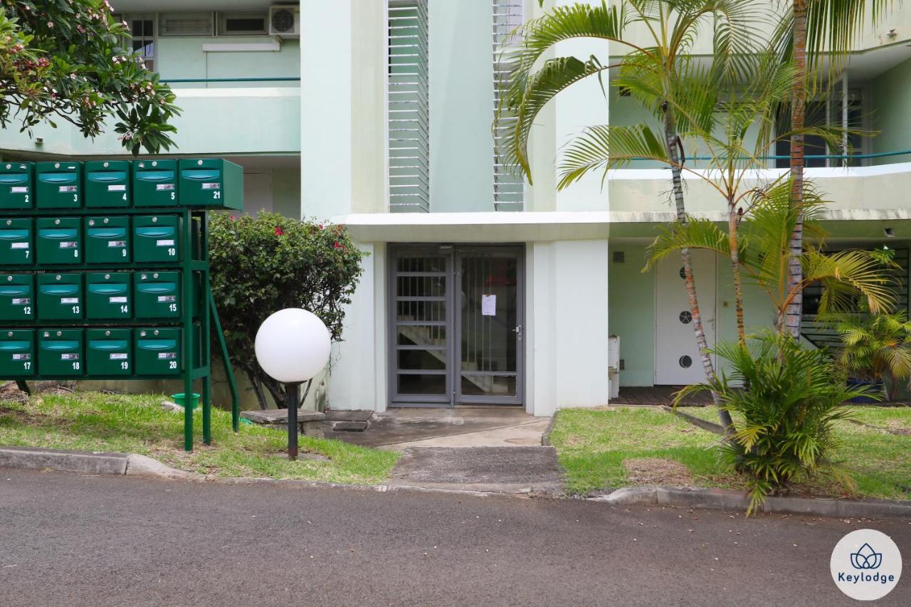 T1 - Grenadille - 38 m2 - La possession - 20 mn des plages - B&B