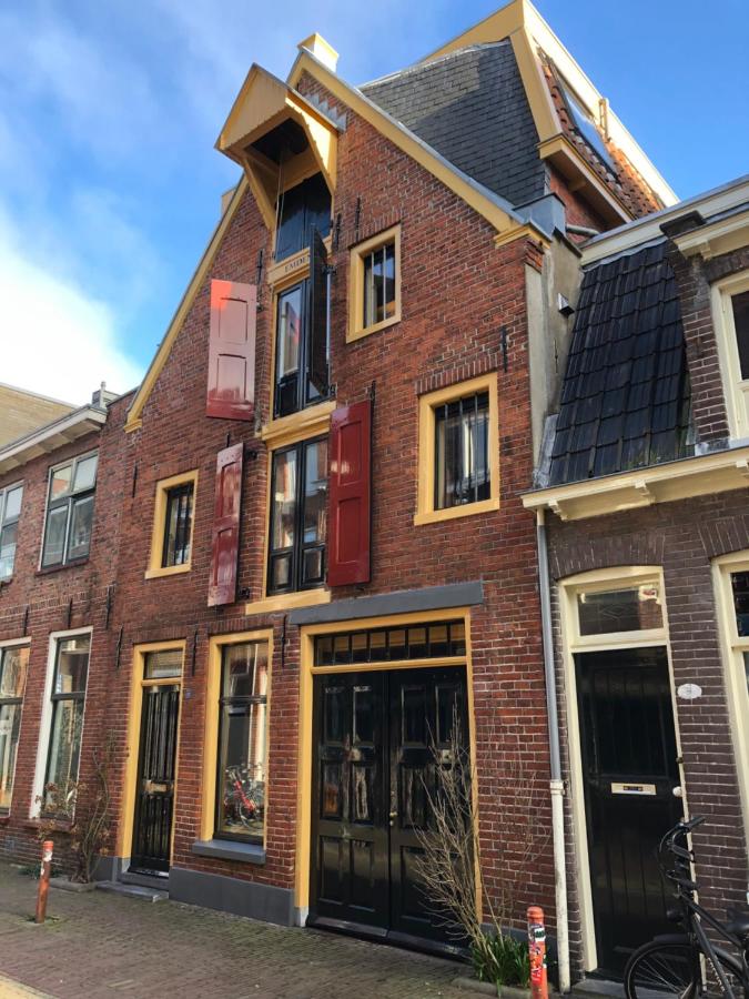 B&B Groningen - B&B Pakhuis Emden - Bed and Breakfast Groningen