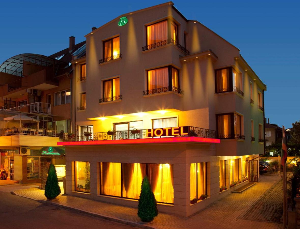 B&B Shumen - Contessa Hotel - Bed and Breakfast Shumen